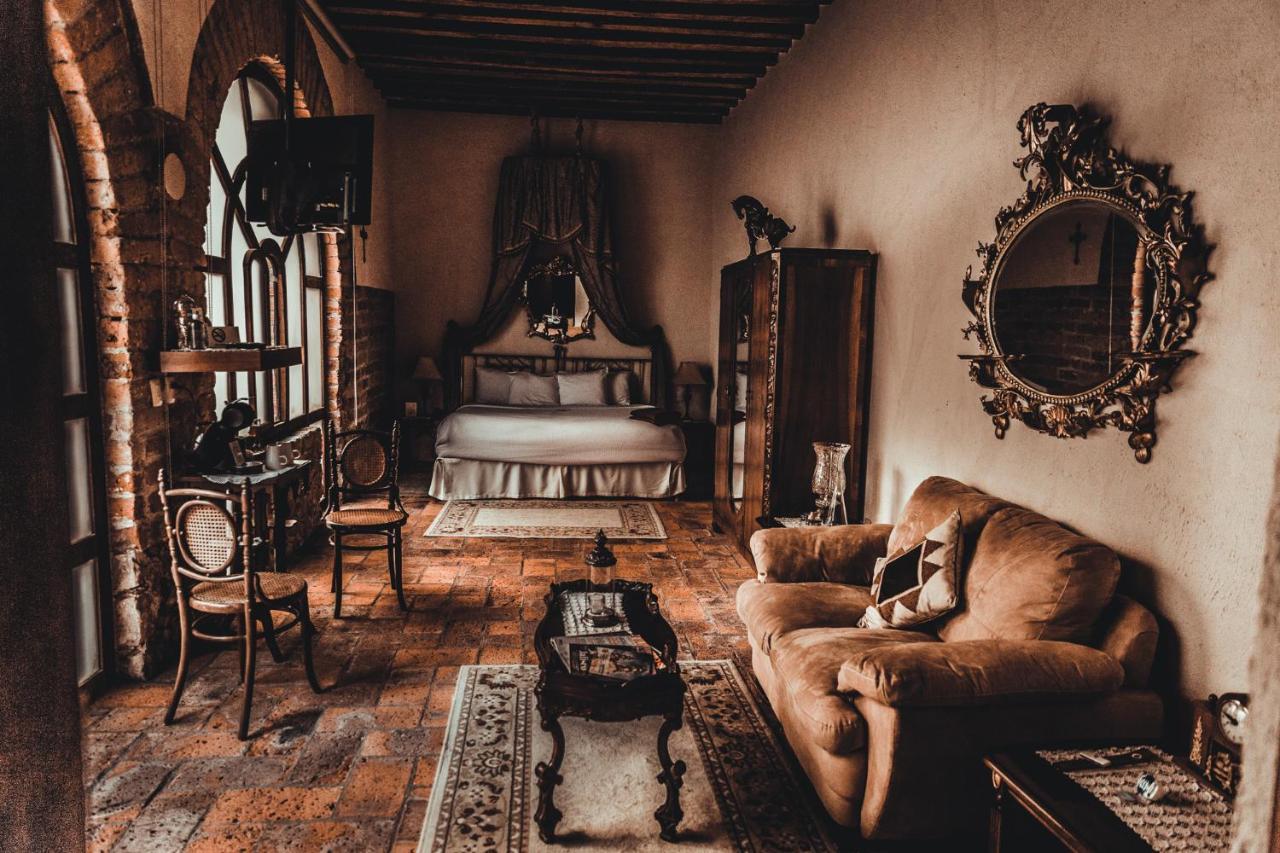 Hacienda Sepulveda Hotel & Spa (Adults Only) لاغوس دي مورينو المظهر الخارجي الصورة