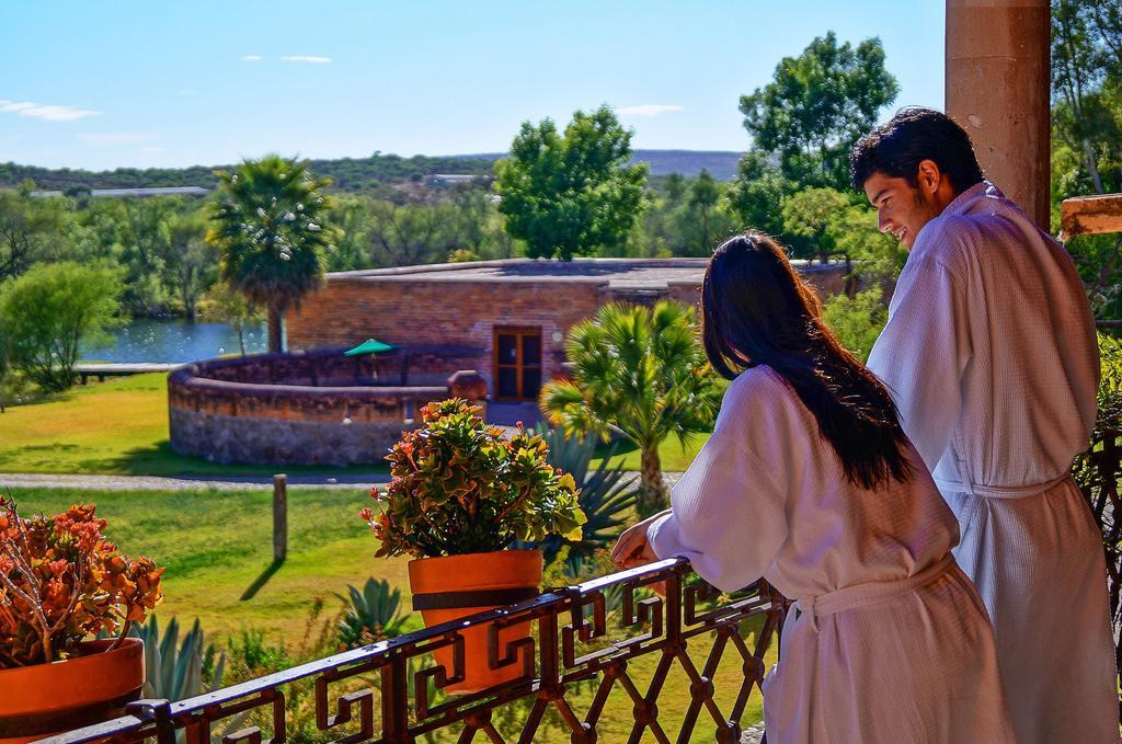 Hacienda Sepulveda Hotel & Spa (Adults Only) لاغوس دي مورينو المظهر الخارجي الصورة